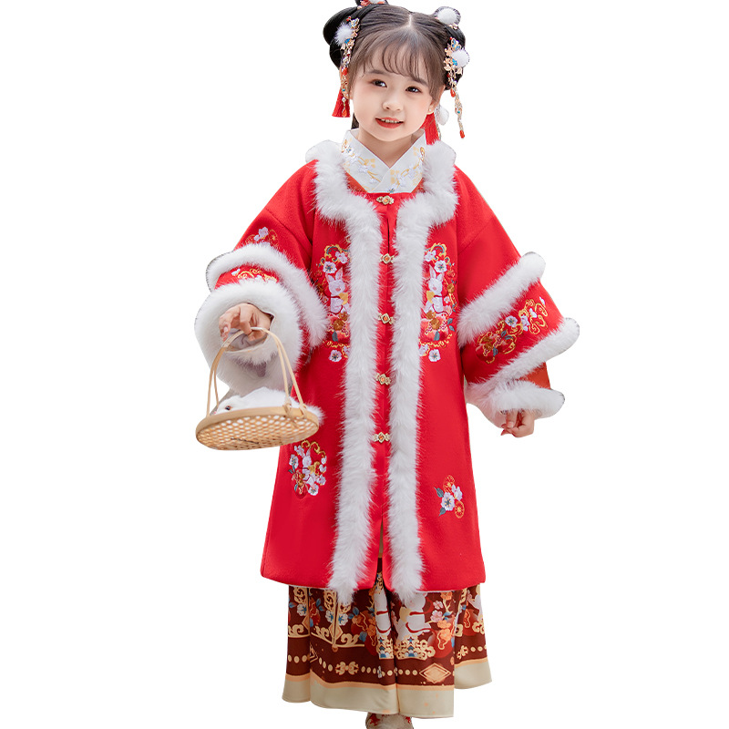 Photography Year - Chinese Traditional Girls Winter Tang Suit