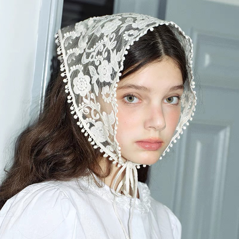 White Woven Floral Lace Hair S - Photography Triangle recension och pris