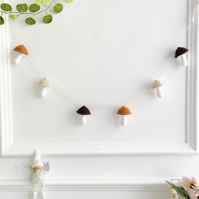 Nordic Crochet Bunting Banner  - Photography Triangle recension och pris